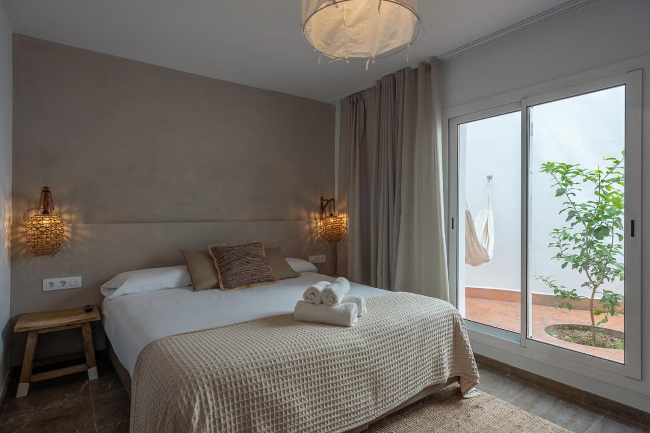 Hostal Es Niu De Тамариу Экстерьер фото