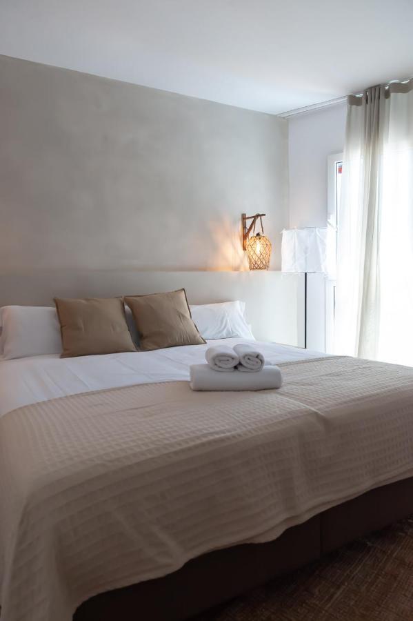 Hostal Es Niu De Тамариу Экстерьер фото